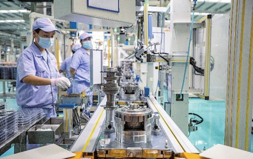 首季經濟開門紅 GDP增長4.8%，企業孵化引擎驅動恢復態勢